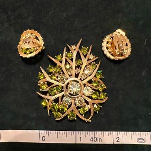 Vintage brooch and earring set